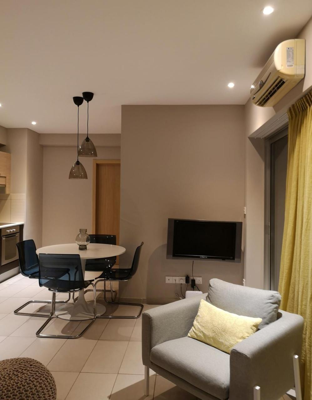 Beachfront Amazing New Apartment Limassol Zewnętrze zdjęcie